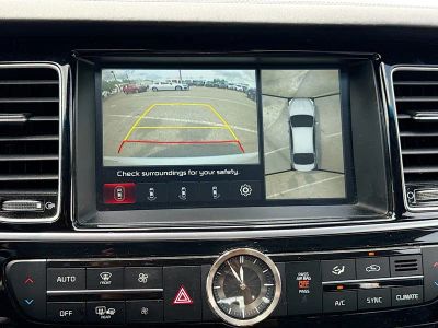 2017 Kia K900 — photo 34 view