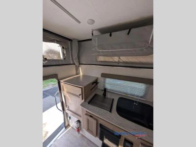 2025 Palomino Real-Lite - Photo 13