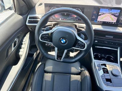 2026 BMW 3 Series - Photo 17