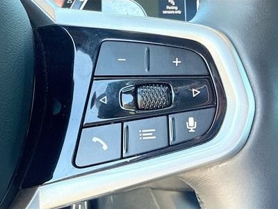 2026 BMW 3 Series - Photo 38