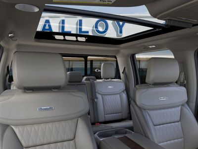 2026 Ford Super Duty F-450 DRW — photo 25 view