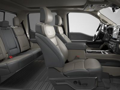 2026 Ford Super Duty F-450 DRW — photo 51 view