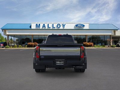 2026 Ford Super Duty F-450 DRW — photo 36 view