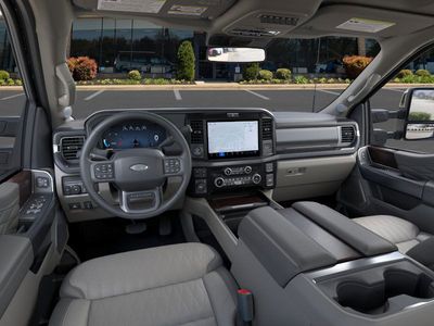 2026 Ford Super Duty F-450 DRW — photo 38 view