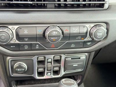 2026 Jeep Gladiator — photo 31 view