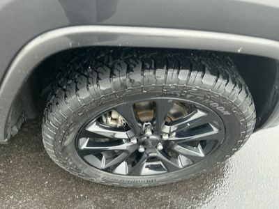 2019 Jeep Grand Cherokee — photo 22 view