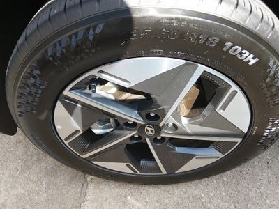 2025 Hyundai Tucson — photo 10 view