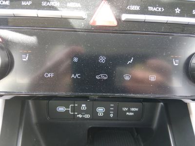 2025 Hyundai Tucson — photo 17 view