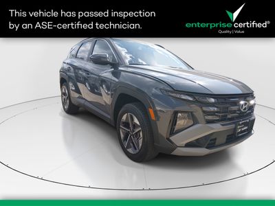 2025 Hyundai Tucson SEL AWD — front three-quarter view
