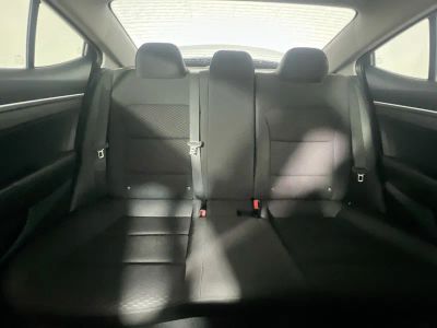 2019 Hyundai Elantra — photo 28 view