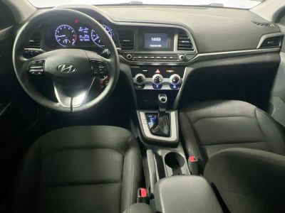 2019 Hyundai Elantra — photo 25 view