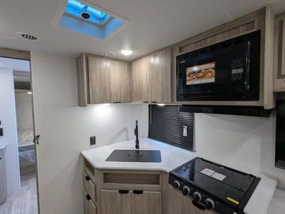 2025 Winnebago Access - Photo 21