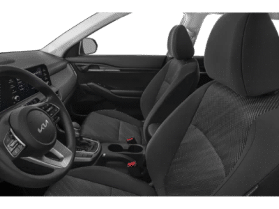 2025 Kia Seltos — engine compartment view
