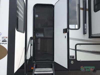 2021 Forest River RV Sabre — photo 20 view