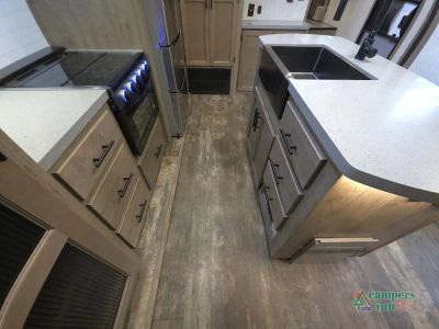 2021 Forest River RV Sabre — photo 27 view
