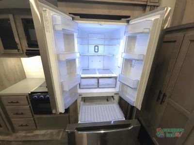 2021 Forest River RV Sabre — photo 40 view