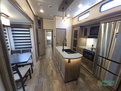 2021 Forest River RV Sabre — photo 24 view