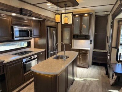 2020 Grand Design Solitude - Photo 6