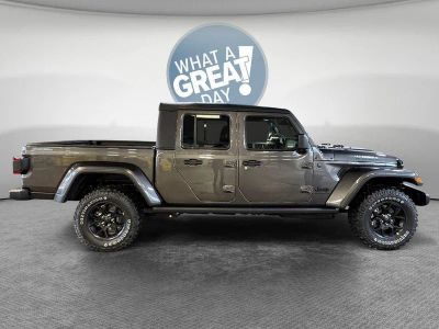2026 Jeep Gladiator — side profile view