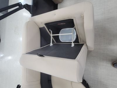 2025 Harris Flotebote Cruiser 210 - Photo 10