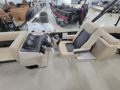 2025 Harris Flotebote Cruiser 210 - Photo 15