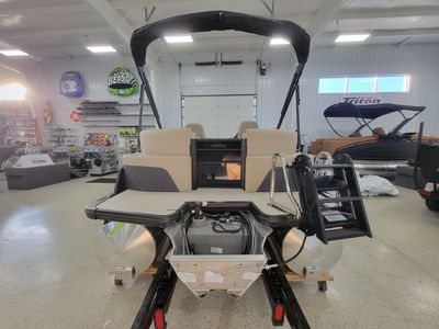 2025 Harris Flotebote Cruiser 210 - Photo 6