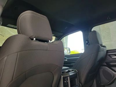 2026 Ram 1500 — photo 10 view