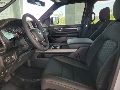 2026 Ram 1500 — photo 18 view