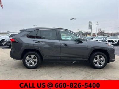 2025 Toyota RAV4 Hybrid - Photo 25