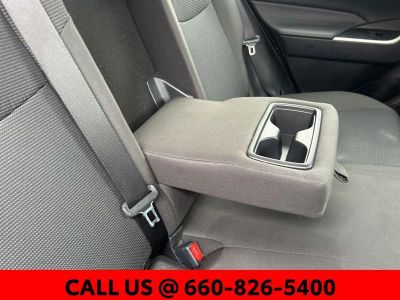 2025 Toyota RAV4 Hybrid - Photo 9