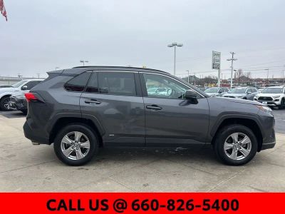 2025 Toyota RAV4 Hybrid - Photo 4