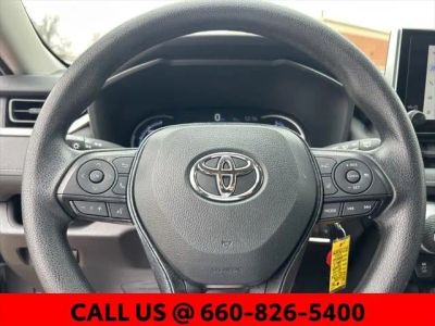 2025 Toyota RAV4 Hybrid - Photo 37