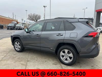 2025 Toyota RAV4 Hybrid - Photo 12