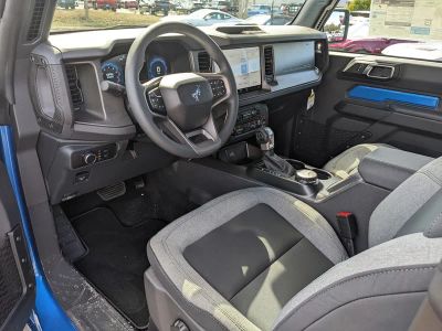 2026 Ford Bronco — photo 12 view