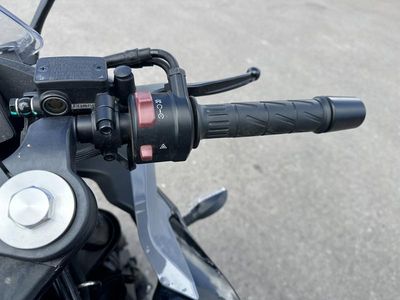2023 CFMOTO 300SS - Photo 13