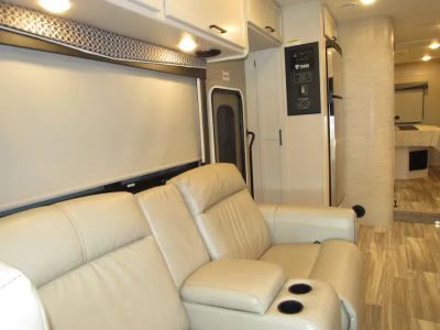 2023 Thor Motor Coach FOUR WINDS - Photo 13