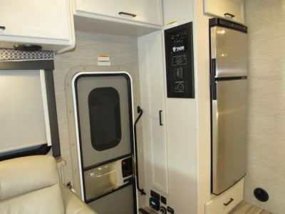 2023 Thor Motor Coach FOUR WINDS - Photo 15