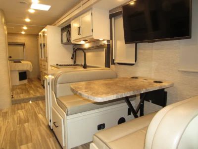 2023 Thor Motor Coach FOUR WINDS - Photo 6