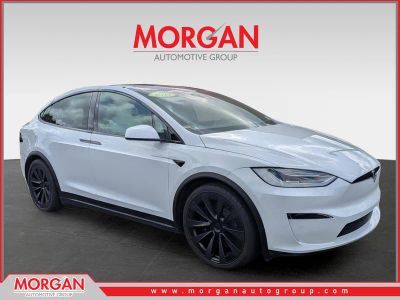 2022 Tesla Model X Plaid in Pearl White Multi-Coat — front three-quarter view