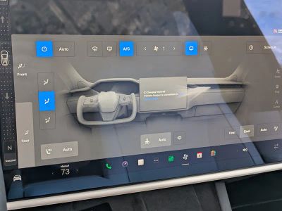 2022 Tesla Model X — photo 31 view