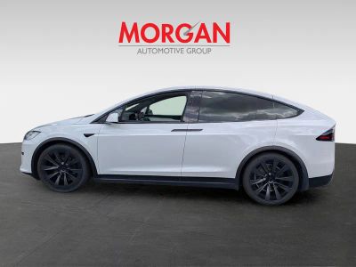 2022 Tesla Model X — photo 7 view