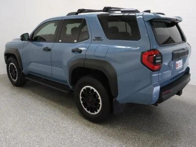2025 Toyota 4Runner 4WD - Photo 9