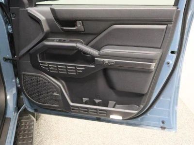 2025 Toyota 4Runner 4WD - Photo 40