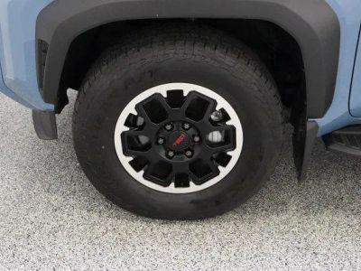 2025 Toyota 4Runner 4WD - Photo 11