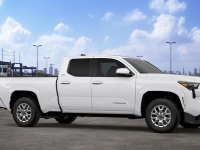 2026 Toyota Tacoma - Photo 16