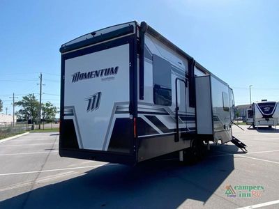 2026 Grand Design Momentum M-Class - Photo 7