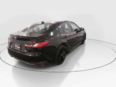 2025 Toyota Camry — photo 7 view
