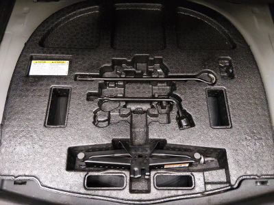 2025 Toyota Camry — photo 18 view