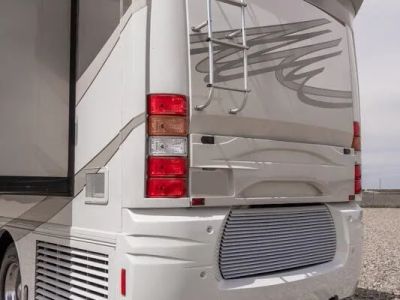 2008 Fleetwood Revolution 42N - Photo 46