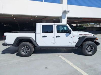 2026 Jeep Gladiator — side profile view